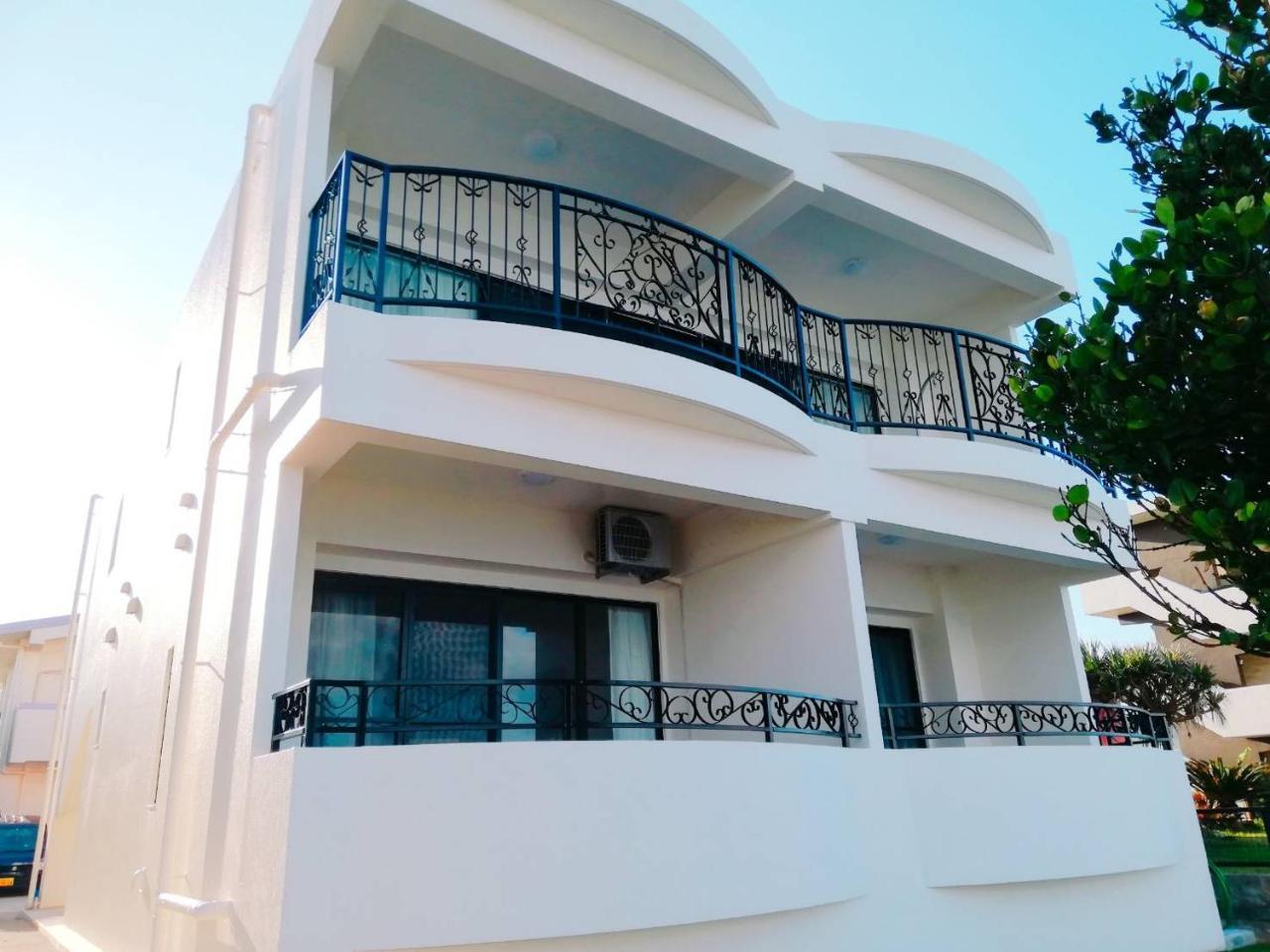 Tsuki No Michi Terrace Apartment Urasaki Exterior photo
