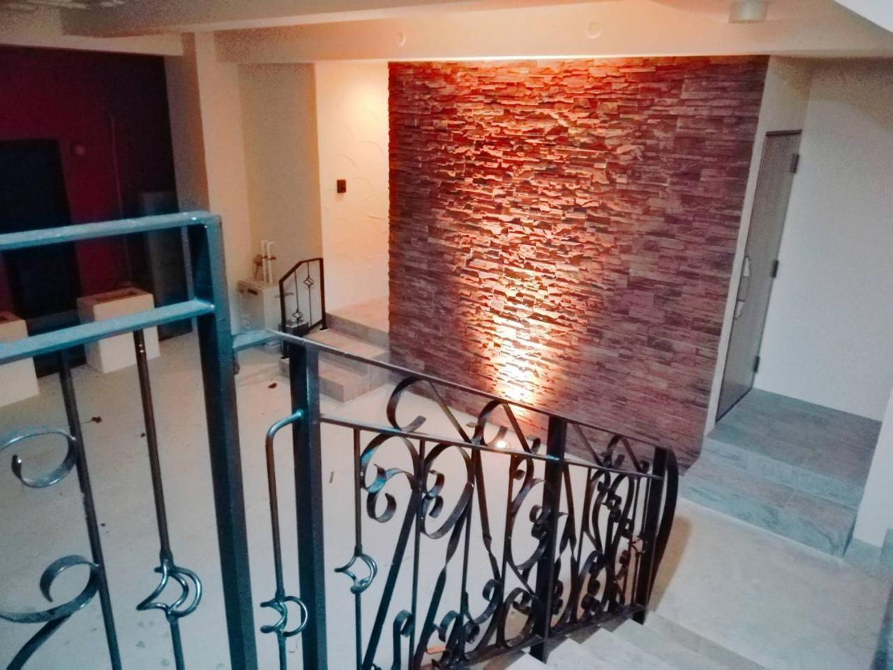 Tsuki No Michi Terrace Apartment Urasaki Exterior photo